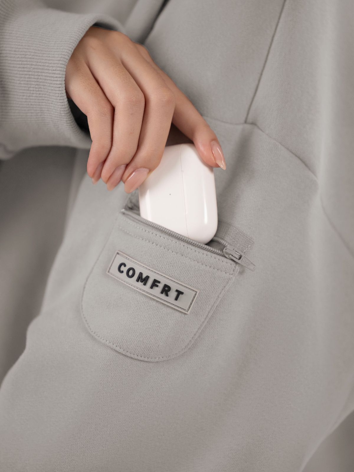 Travel Essentials Comfrt Hoodie™